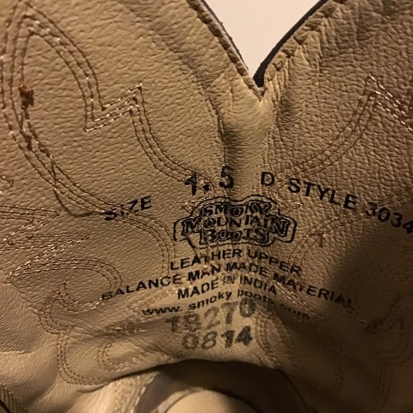 SMOKEY MOUNTAIN BOOTS, SIZE 1.5, great condition , leather boots - Picture 3 of 3